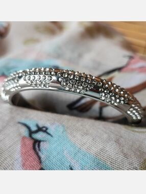 Talbots Silver Tone Clear Rhinestone Clamper Bangle Bracelet NWT Retired Vintage